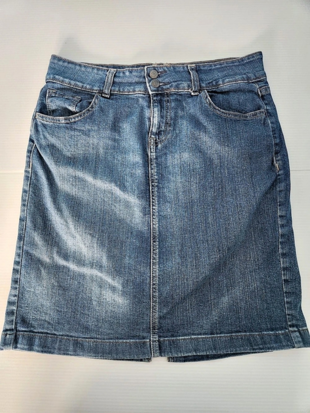 Old Navy Denim Mini Skirt in Blue Size 6